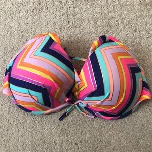 Victoria’s Secret Swim Top! Multicolored stripes